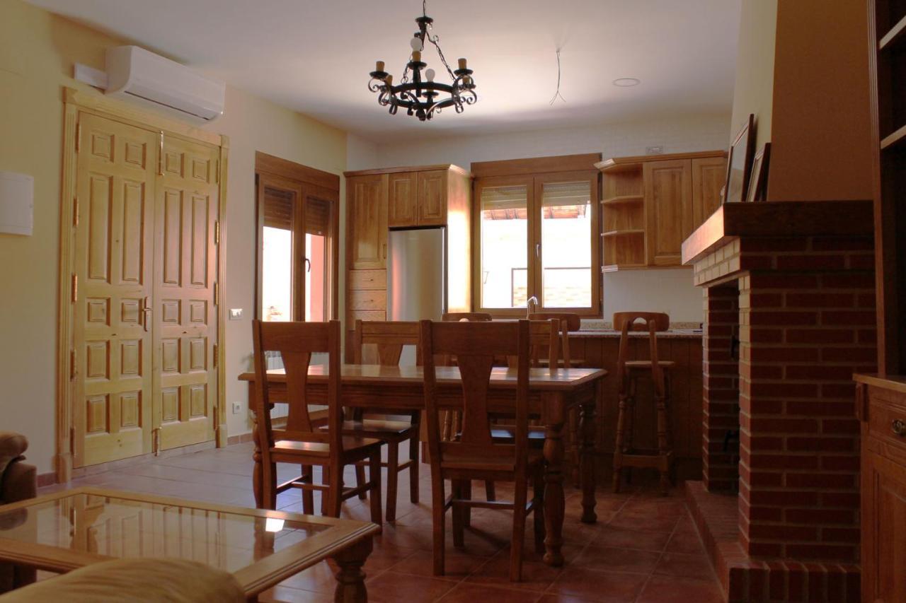 Casa Rural Senorio De Quevedo วิลยานูเอวา เด ลอส อินฟานเตส ภายนอก รูปภาพ