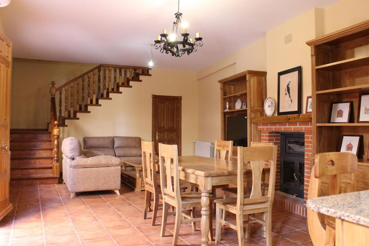 Casa Rural Senorio De Quevedo วิลยานูเอวา เด ลอส อินฟานเตส ภายนอก รูปภาพ