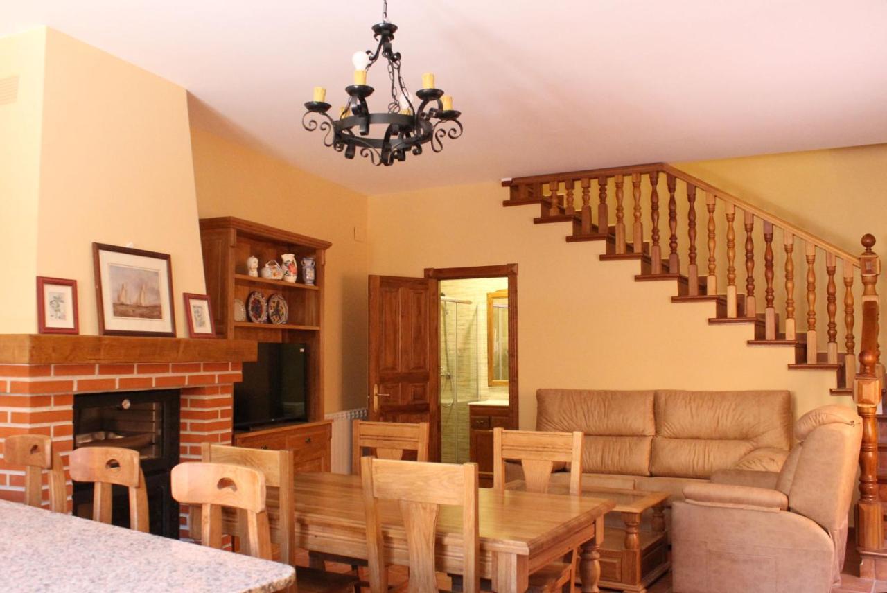 Casa Rural Senorio De Quevedo วิลยานูเอวา เด ลอส อินฟานเตส ภายนอก รูปภาพ
